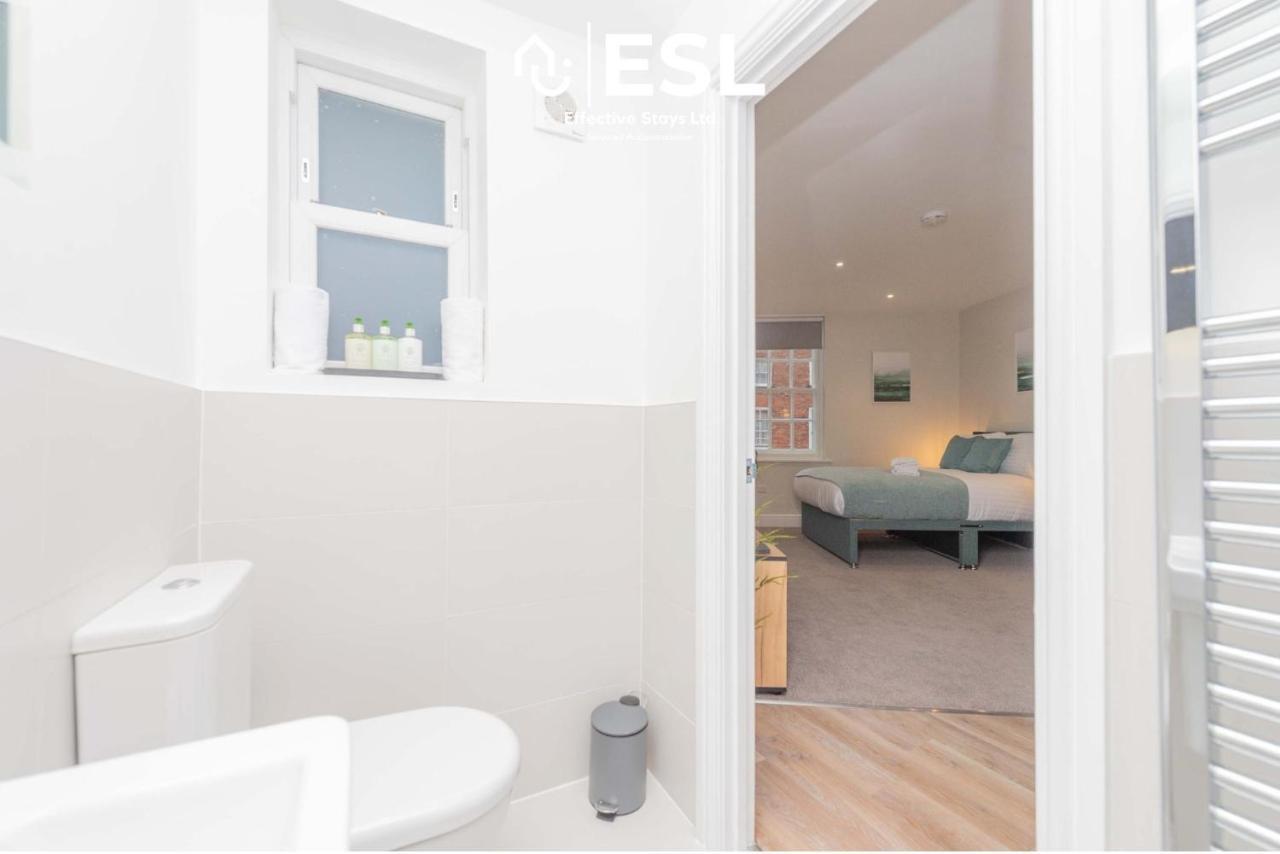 Studio 2, Second Floor Town Centre Apartment Shrewsbury Extérieur photo