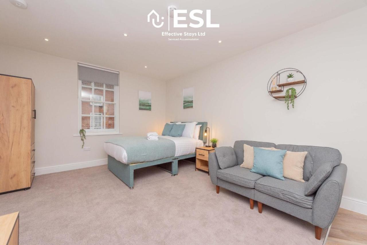 Studio 2, Second Floor Town Centre Apartment Shrewsbury Extérieur photo